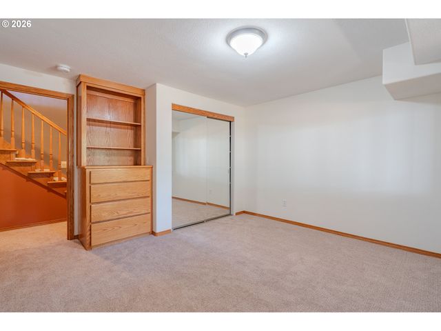 10800 Nw 13TH Pl, Vancouver, WA 98685
