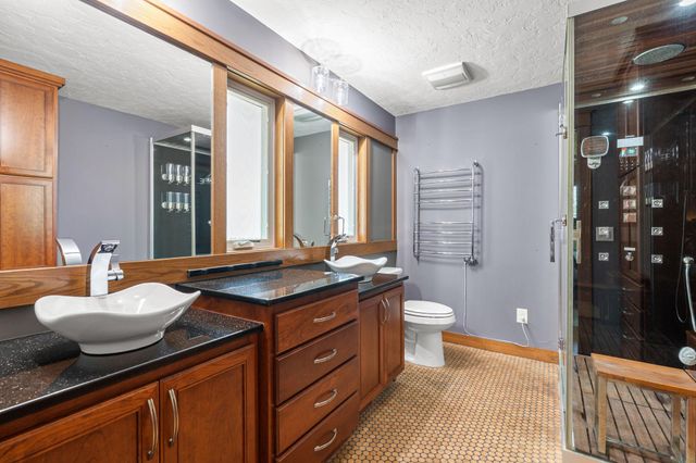 706 23rd Street SW, Austin, MN 55912