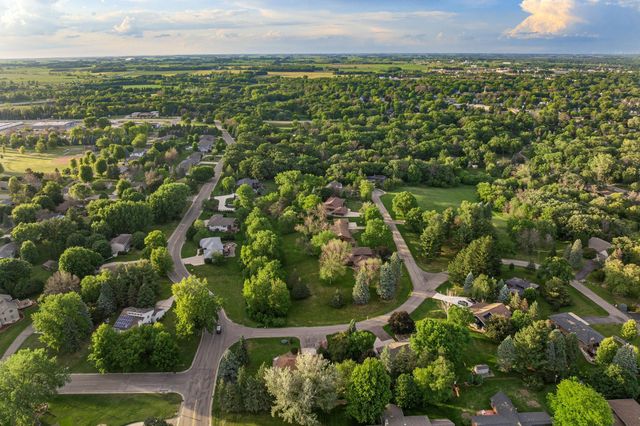 706 23rd Street SW, Austin, MN 55912
