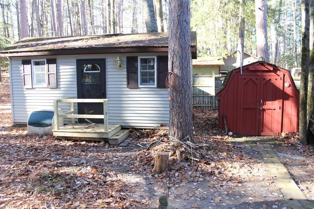 2809 Hayes Road, Harrison, MI 48625