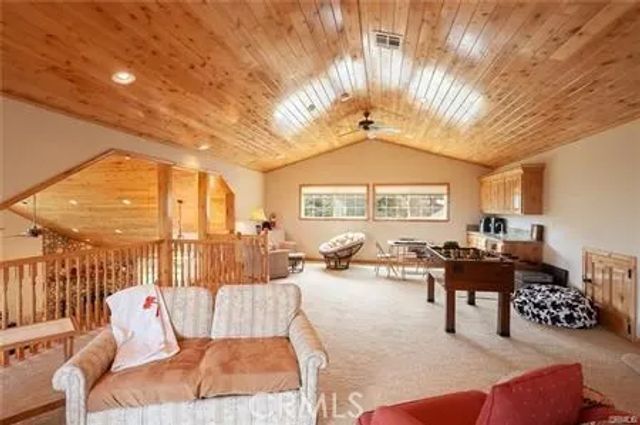 1186 Alameda Ct, Big Bear, CA 92314