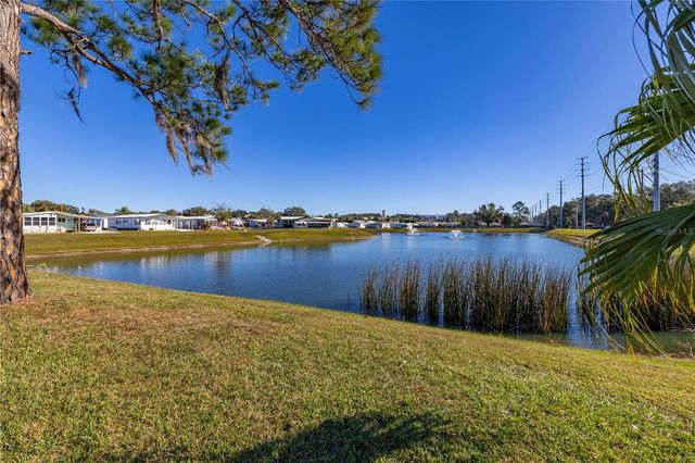 37513 CAMPO AVENUE, Zephyrhills, FL 33541