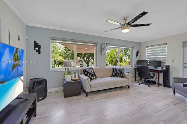6708 NW 57th Ct, Tamarac, FL 33321