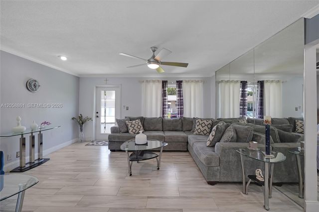 6708 NW 57th Ct, Tamarac, FL 33321