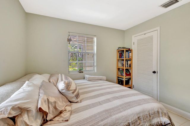 227 NE 12th Street 2, Delray Beach, FL 33444