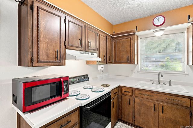 5822 Gomer Pyle, San Antonio, TX 78240