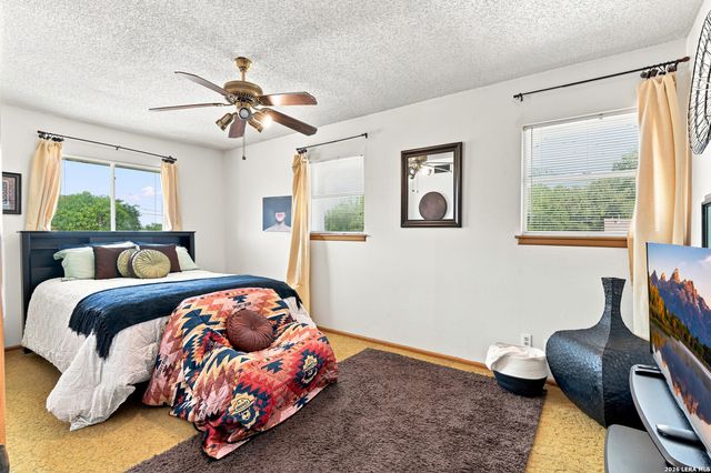 5822 Gomer Pyle, San Antonio, TX 78240