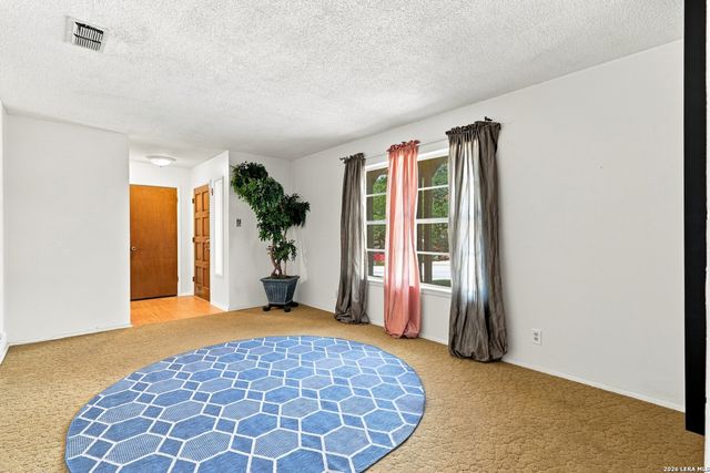 5822 Gomer Pyle, San Antonio, TX 78240