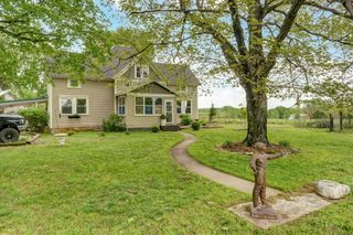 1487 East Lelia Lane, Springfield, MO 65803