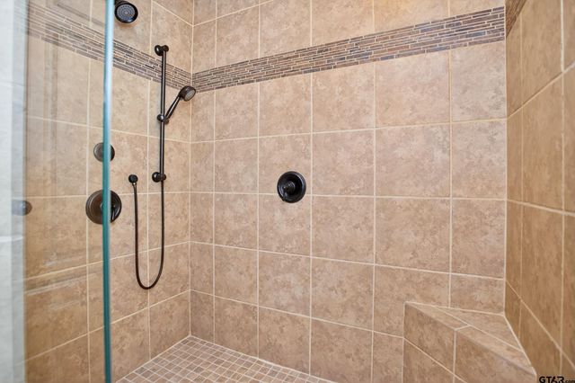 214 Lazy Lane Circle, Grapeland, TX 75844