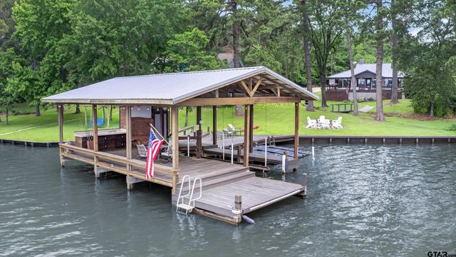 214 Lazy Lane Circle, Grapeland, TX 75844
