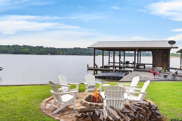 214 Lazy Lane Circle, Grapeland, TX 75844