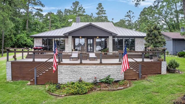 214 Lazy Lane Circle, Grapeland, TX 75844