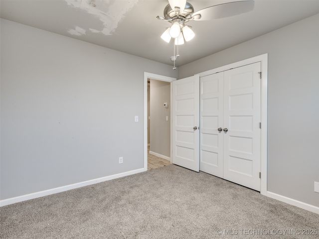 401 W Harrison Street, Chouteau, OK 74337