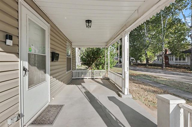 318 W Ridgewood Street, Shawnee, OK 74801