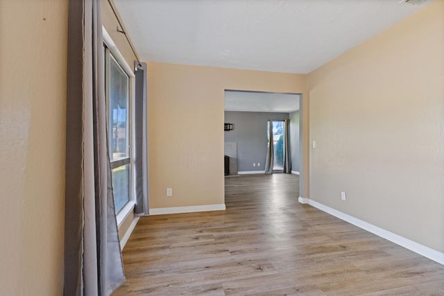 3410 Jutewood Ct, Sacramento, CA 95827