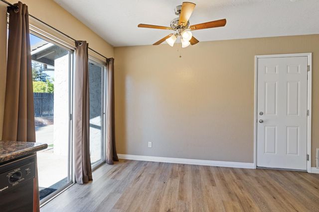 3410 Jutewood Ct, Sacramento, CA 95827