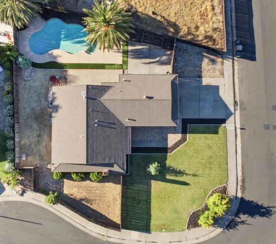 3410 Jutewood Ct, Sacramento, CA 95827