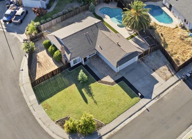 3410 Jutewood Ct, Sacramento, CA 95827