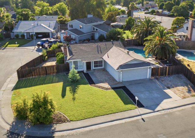 3410 Jutewood Ct, Sacramento, CA 95827