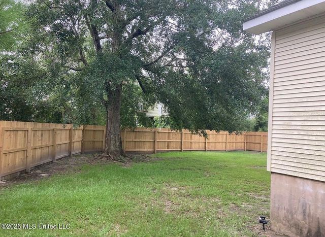 112 Spruce Street, Pass Christian, MS 39571