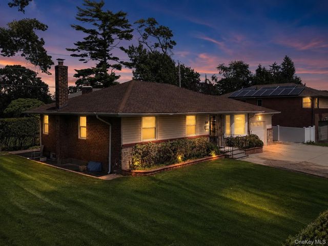 108 Marcus Avenue, New Hyde Park, NY 11040
