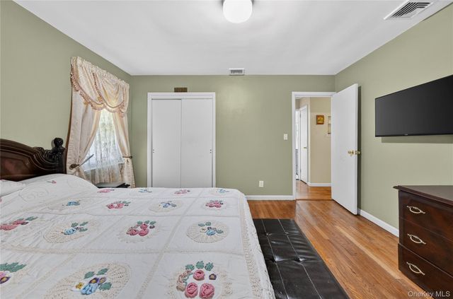 108 Marcus Avenue, New Hyde Park, NY 11040