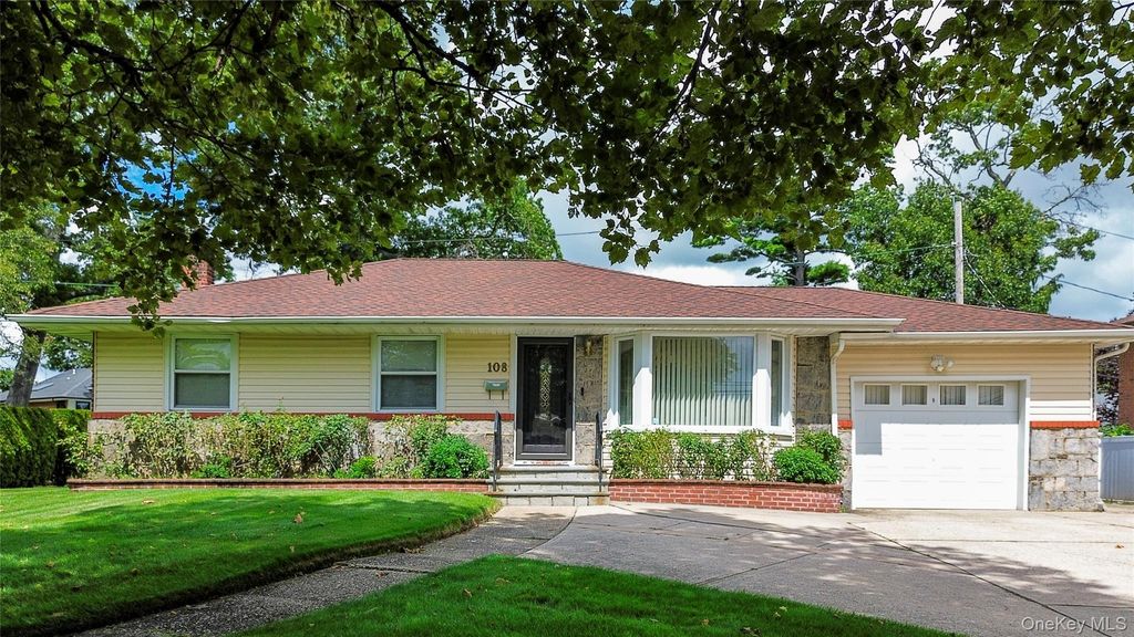 108 Marcus Avenue, New Hyde Park, NY 11040