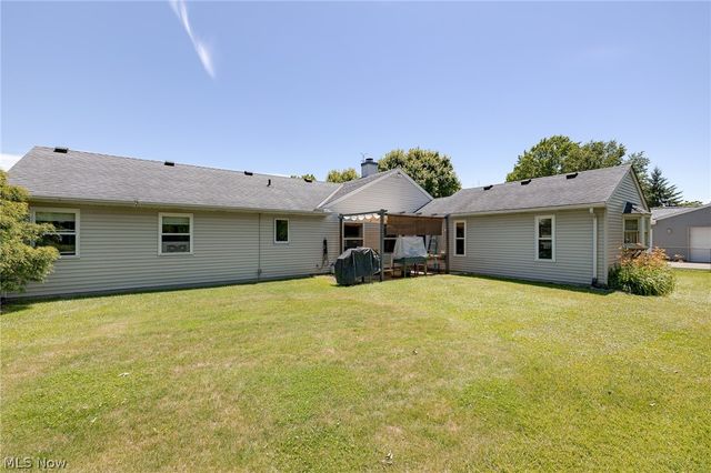 4164 Berkeley Drive, Sheffield Village, OH 44054