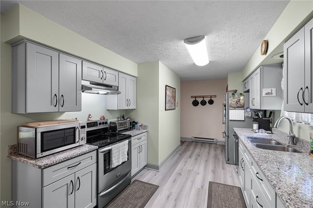 4164 Berkeley Drive, Sheffield Village, OH 44054