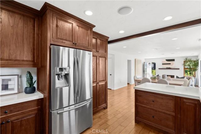 991 Meadowlark Drive, Laguna Beach, CA 92651