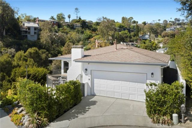 991 Meadowlark Drive, Laguna Beach, CA 92651