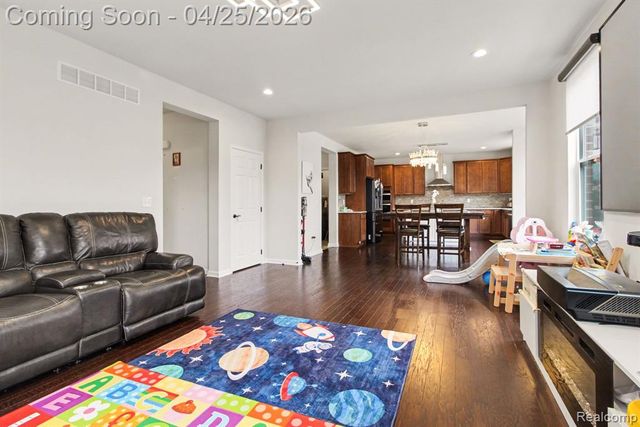 50585 Steed Drive, Canton, MI 48187