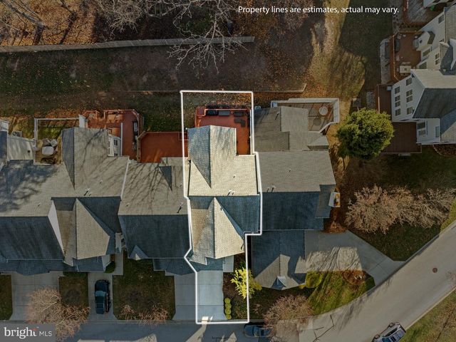 13 AUSTRINGER CT, Baltimore, MD 21208