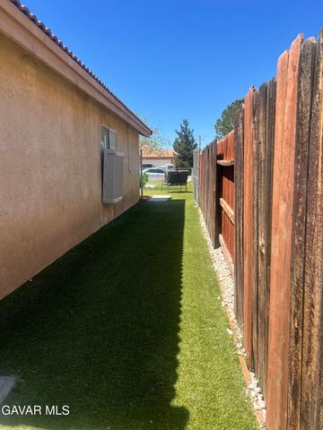 2428 Dixie Street, Rosamond, CA 93560