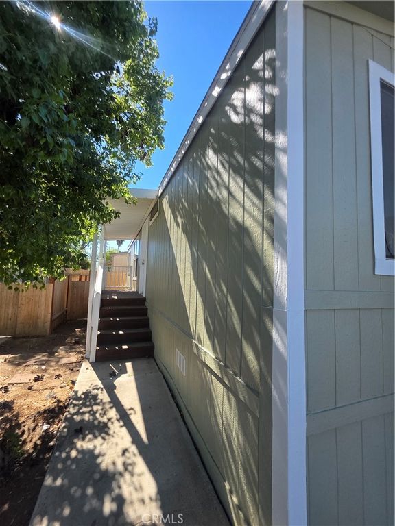 80 E Dawes Street 164, Perris, CA 92571 — photo 2