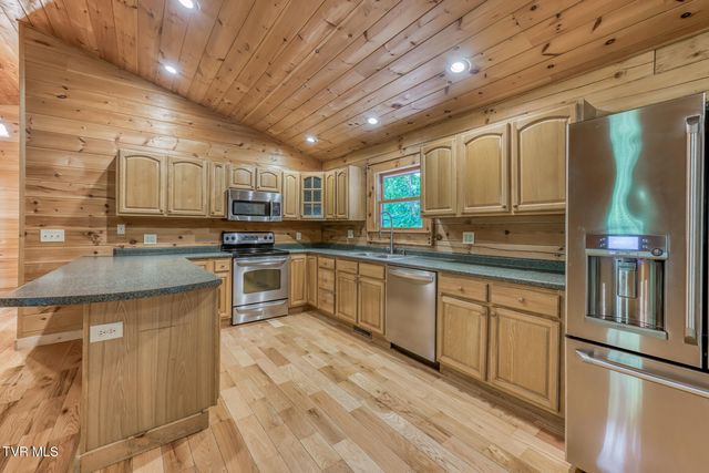 265 Minton Hollow Road, Elizabethton, TN 37643