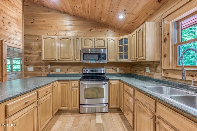 265 Minton Hollow Road, Elizabethton, TN 37643