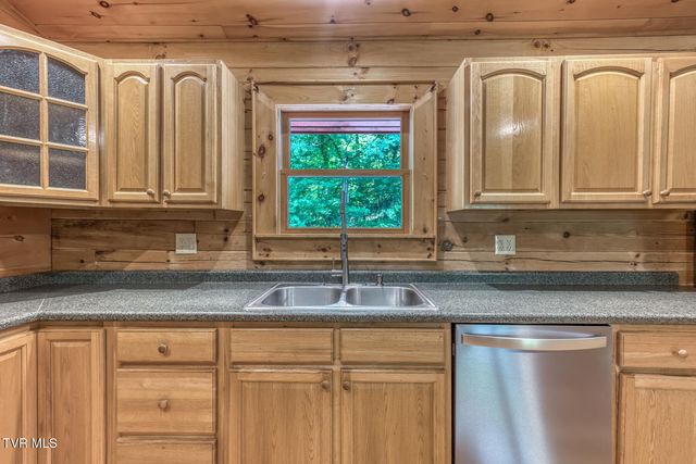 265 Minton Hollow Road, Elizabethton, TN 37643