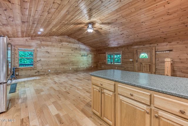 265 Minton Hollow Road, Elizabethton, TN 37643