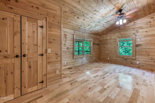 265 Minton Hollow Road, Elizabethton, TN 37643