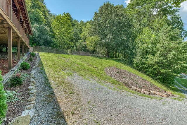 265 Minton Hollow Road, Elizabethton, TN 37643