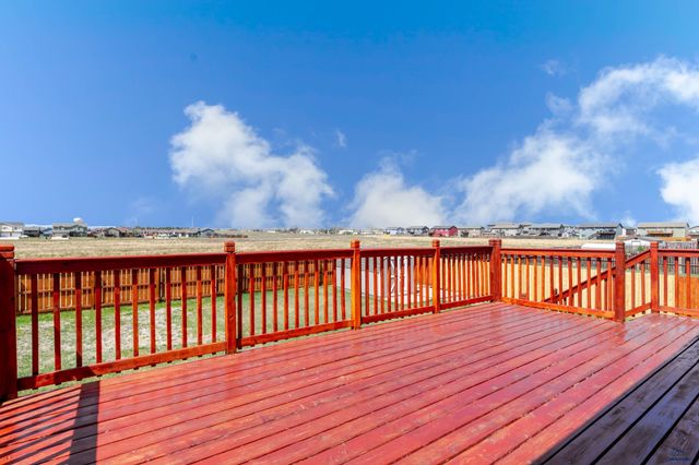 761 RADIAL LN, Box Elder, SD 57719