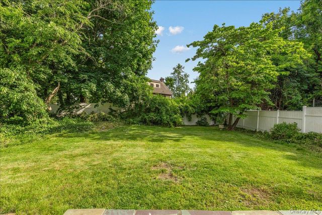 56 Northfield Road, New Rochelle, NY 10804
