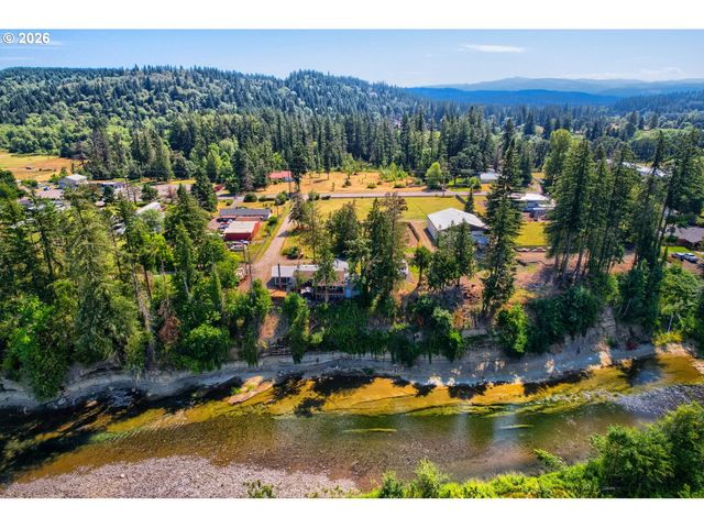 27611 S HIGHWAY 213, Mulino, OR 97042