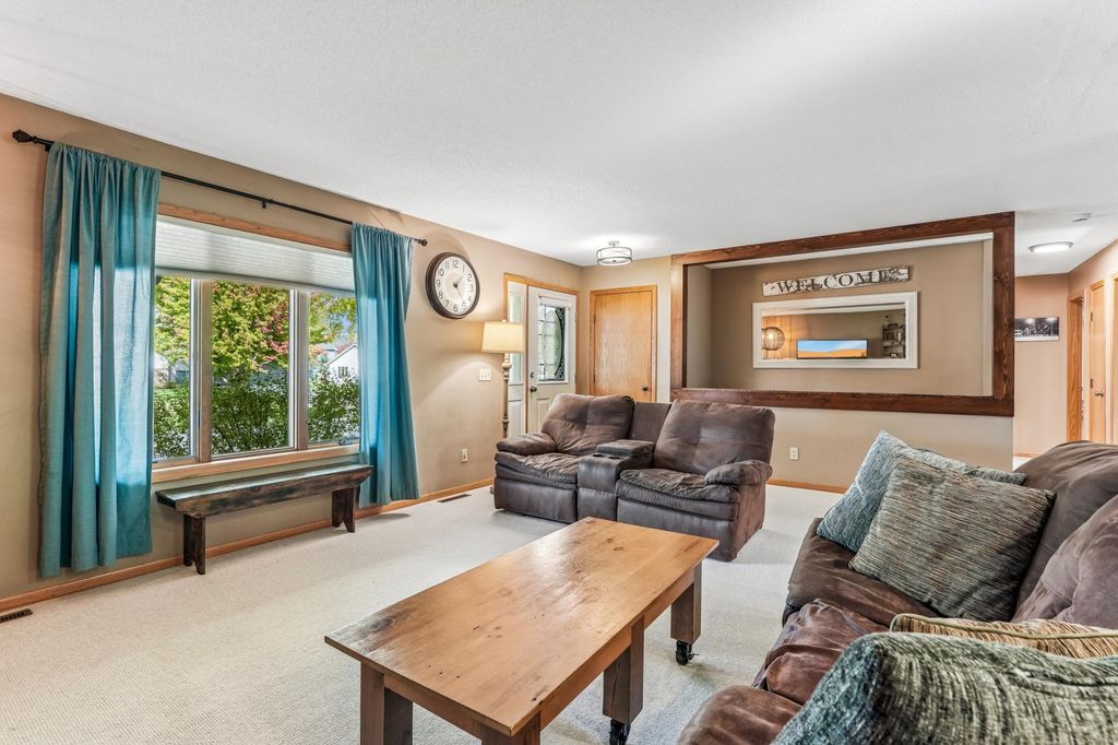 213 Ridgecrest Drive, Cannon Falls, MN 55009 — photo 4