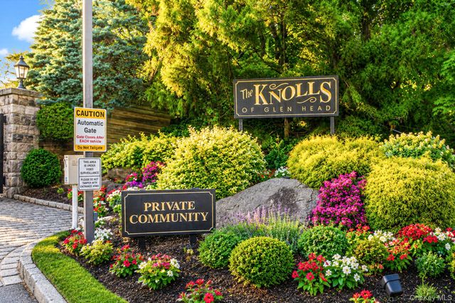 19 The Circle 19, Glen Head, NY 11545
