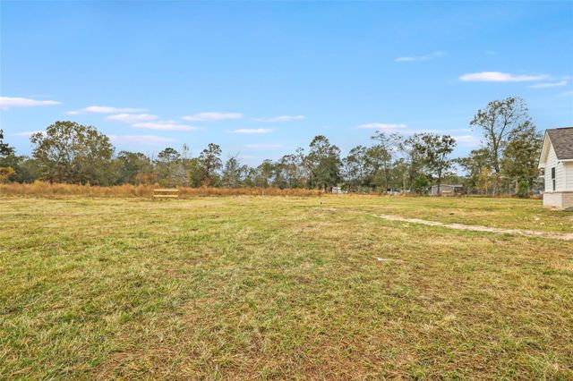 25154 Blackburn Drive, Splendora, TX 77372