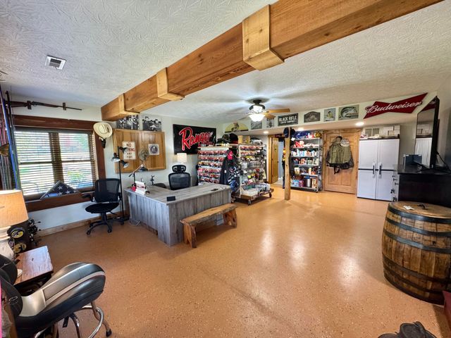 350 Griffin Trail, Albany, KY 42602