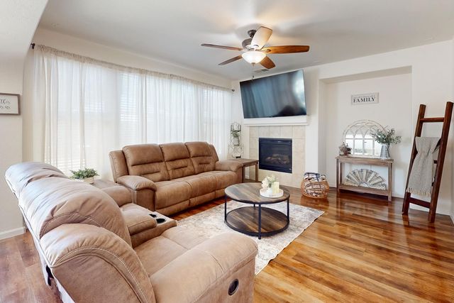 5600 Stonehaven Dr, Marysville, CA 95901